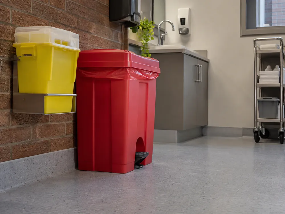 Gestion des déchets biomédicaux à North York