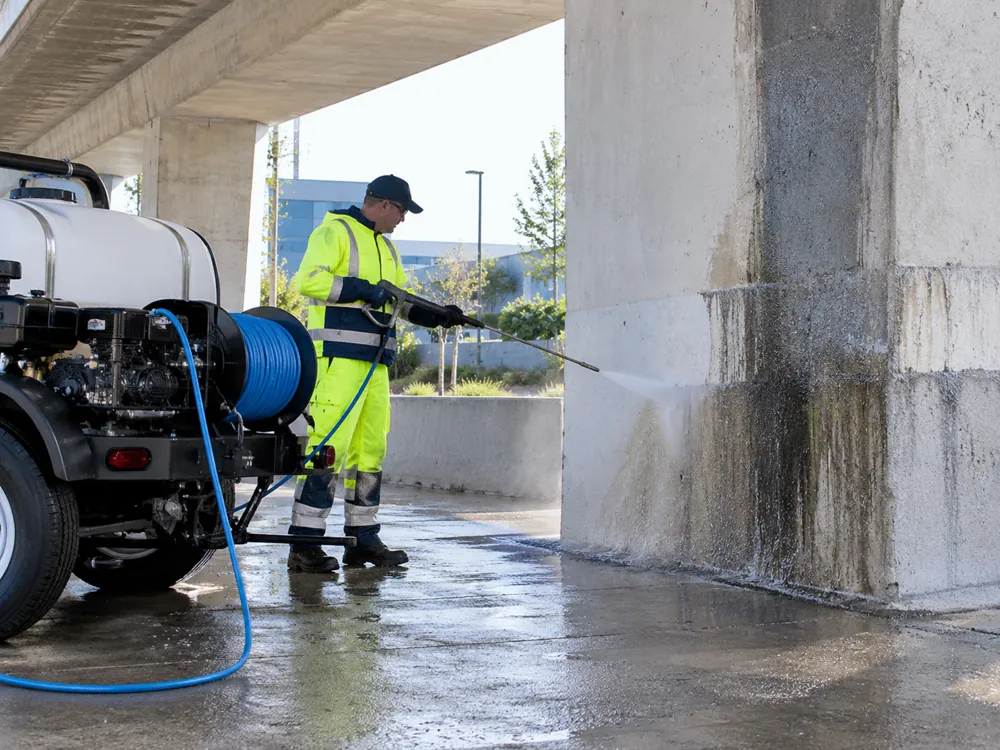 Lavage de ponts et de passages inférieurs à Mississauga